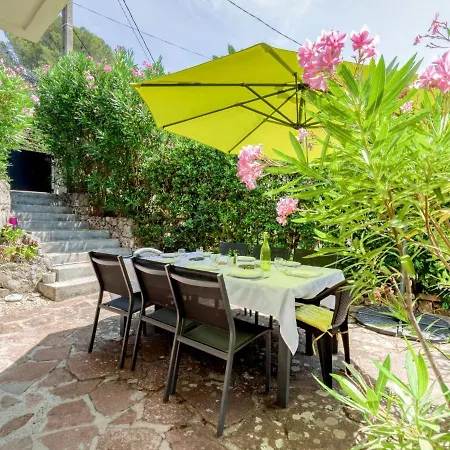 Les Nanous By Interhome Hébergement de vacances *