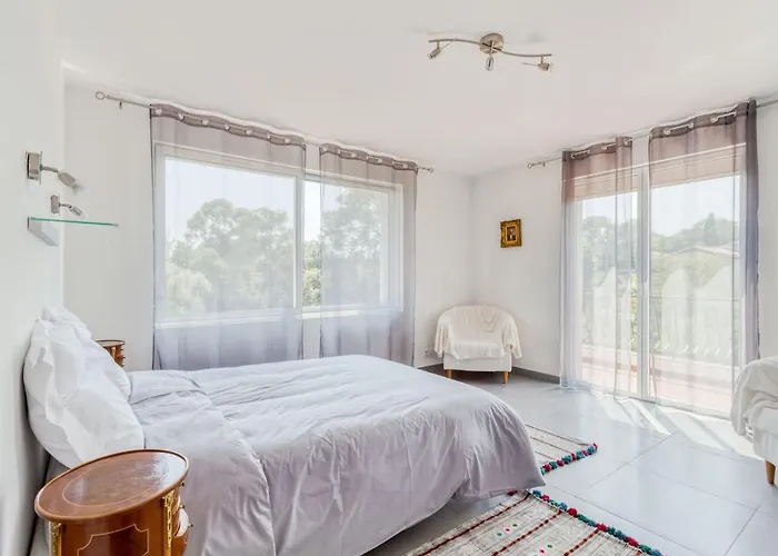 Les Nanous By Interhome Saint-Raphaël