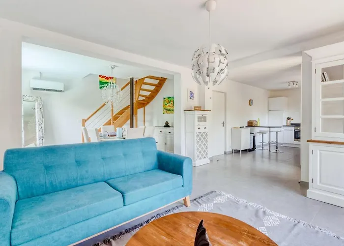 Les Nanous By Interhome * Saint-Raphaël